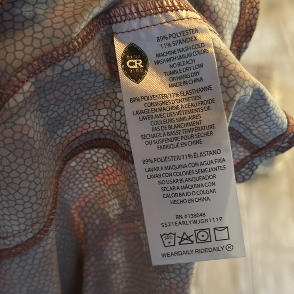 [Club Ride] Pattern Button Down Blouse - Size Small - Picture 5 of 5